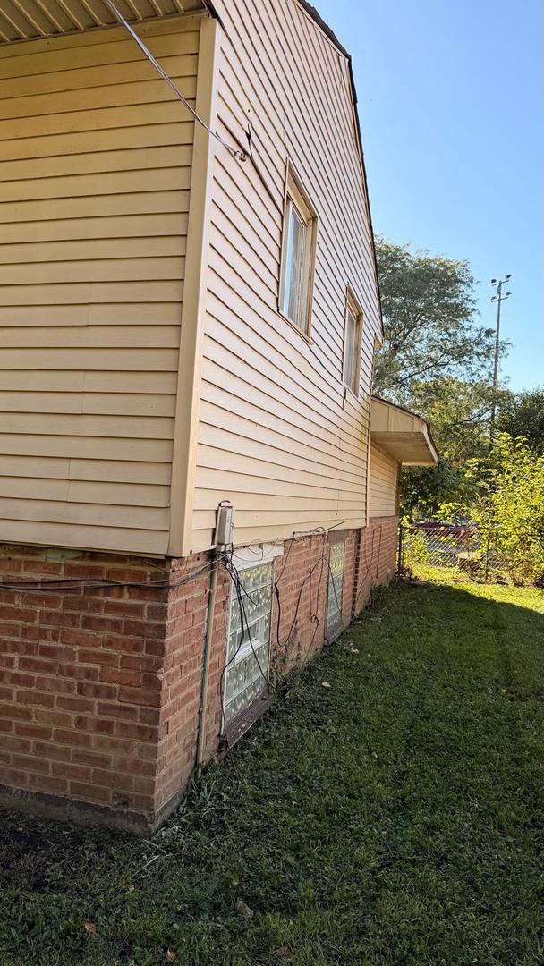 13041 S Eberhart Avenue