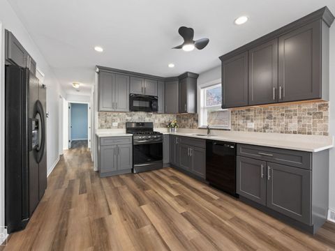 Tiny photo for 10643 S 83rd Avenue, Palos Hills, IL 60465 (MLS # 12615241)