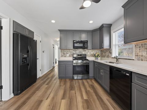 Tiny photo for 10643 S 83rd Avenue, Palos Hills, IL 60465 (MLS # 12615241)