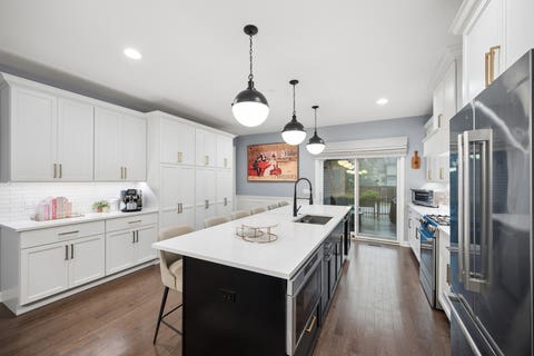Tiny photo for 1279 Gateway Court, Northbrook, IL 60062 (MLS # 12719830)