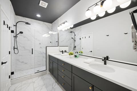 Tiny photo for 1279 Gateway Court, Northbrook, IL 60062 (MLS # 12719830)