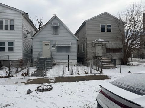 Photo of 10623 S Perry Avenue, Chicago, IL 60628 (MLS # 12558252)