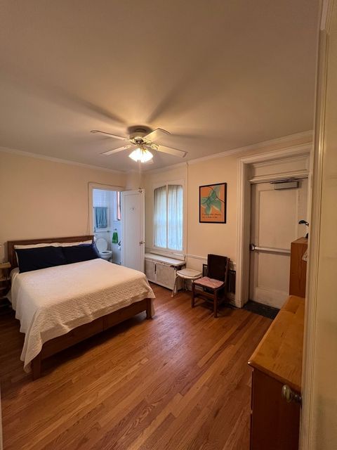 Tiny photo for 6901 S Oglesby Avenue #6C, Chicago, IL 60649 (MLS # 12481987)