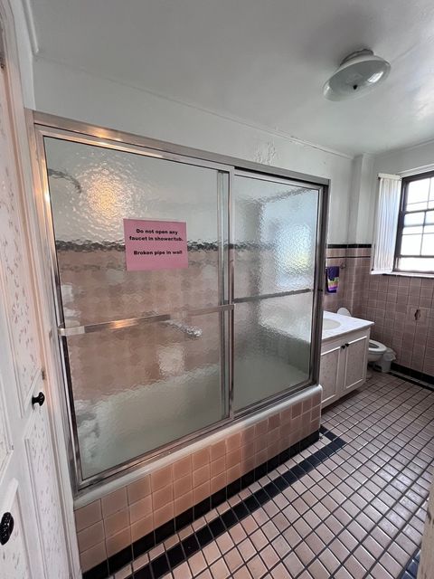 Tiny photo for 6901 S Oglesby Avenue #6C, Chicago, IL 60649 (MLS # 12481987)