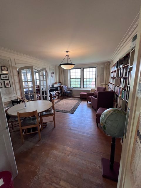 Tiny photo for 6901 S Oglesby Avenue #6C, Chicago, IL 60649 (MLS # 12481987)