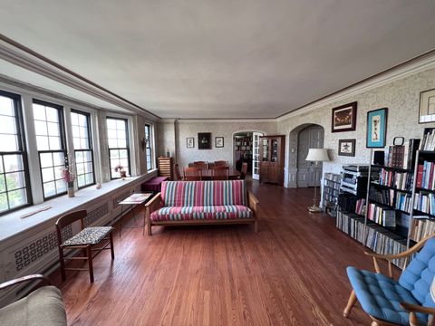 Tiny photo for 6901 S Oglesby Avenue #6C, Chicago, IL 60649 (MLS # 12481987)