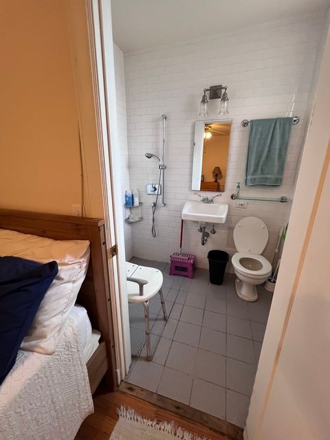 Tiny photo for 6901 S Oglesby Avenue #6C, Chicago, IL 60649 (MLS # 12481987)