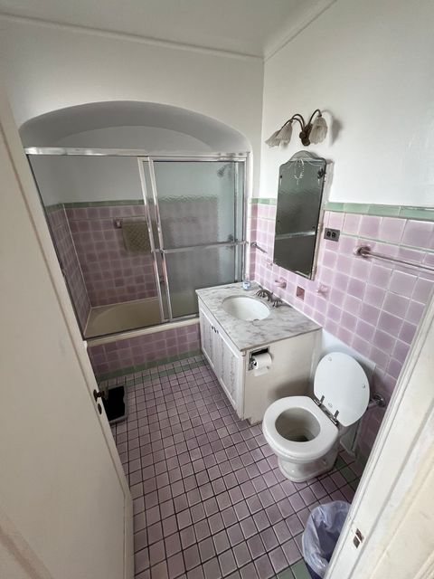 Tiny photo for 6901 S Oglesby Avenue #6C, Chicago, IL 60649 (MLS # 12481987)