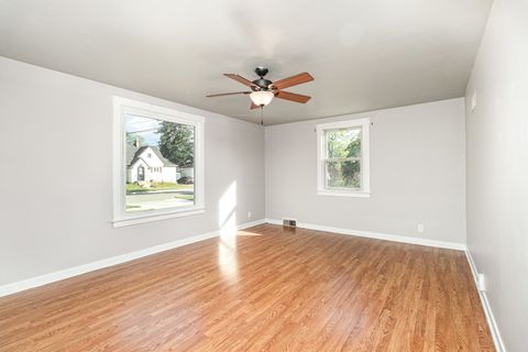 Tiny photo for 644 Lavoie Avenue, Elgin, IL 60120 (MLS # 12491271)