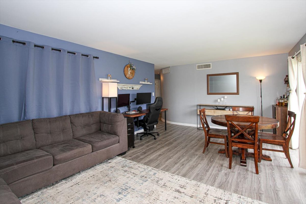 2300 Old Tavern Road 203