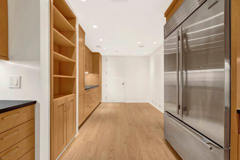 Tiny photo for 680 N Lake Shore Drive #518, Chicago, IL 60611 (MLS # 12506354)