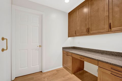 Tiny photo for 680 N Lake Shore Drive #518, Chicago, IL 60611 (MLS # 12506354)