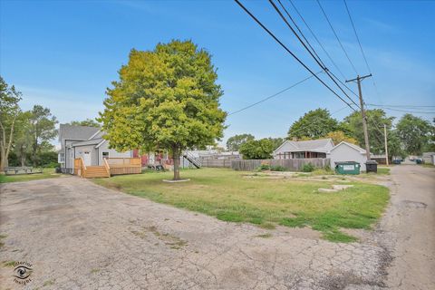Tiny photo for 1032 S East Avenue, Kankakee, IL 60901 (MLS # 12534489)