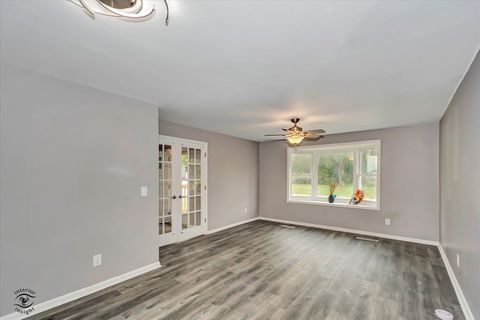 Tiny photo for 1032 S East Avenue, Kankakee, IL 60901 (MLS # 12534489)