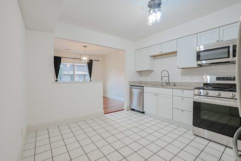 Tiny photo for 120 White Birch Lane, Westmont, IL 60559 (MLS # 12573686)