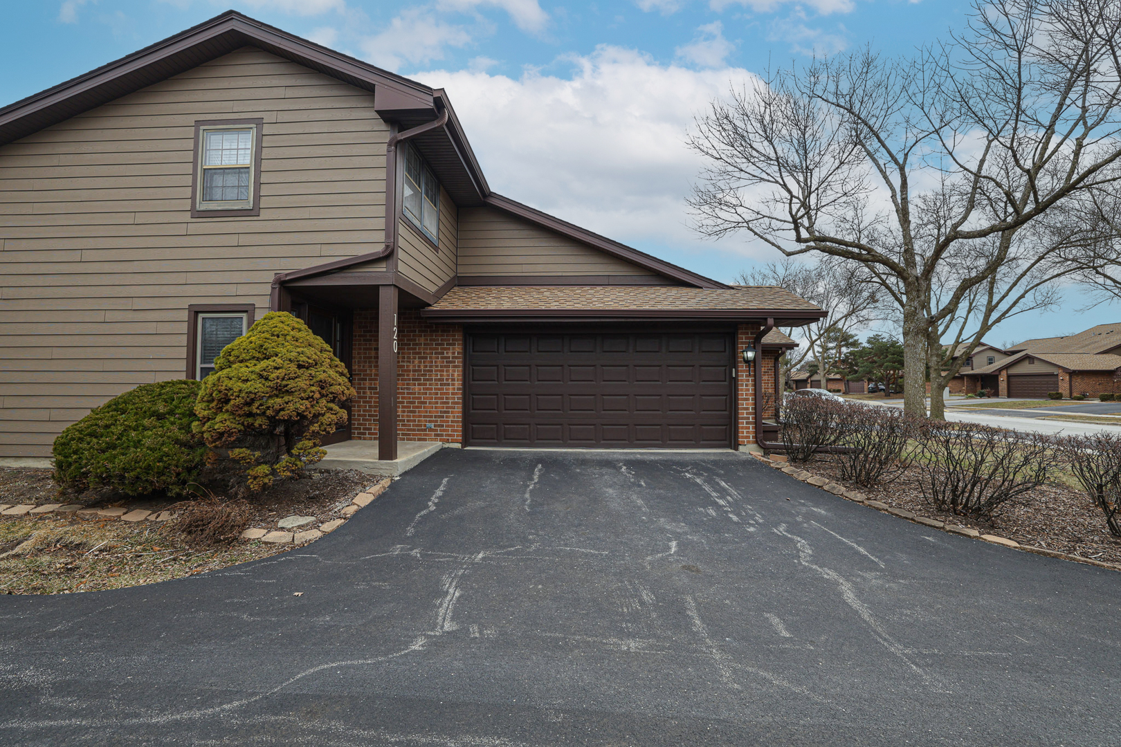 120 White Birch Lane