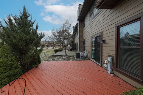 Tiny photo for 120 White Birch Lane, Westmont, IL 60559 (MLS # 12573686)