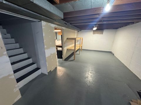 Tiny photo for 2123 N Gayman Avenue, Davenport, IA 52804 (MLS # 100000257)