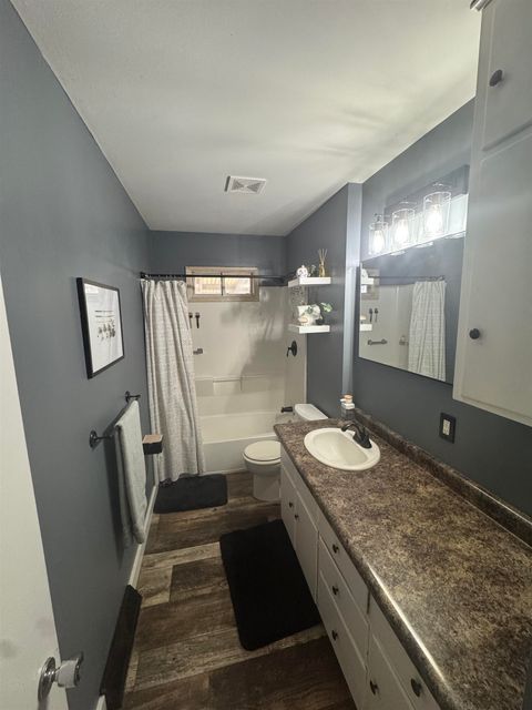 Tiny photo for 2123 N Gayman Avenue, Davenport, IA 52804 (MLS # 100000257)