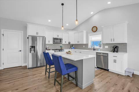 Tiny photo for 1709 Littlefield Lane, Mahomet, IL 61853 (MLS # 12613640)