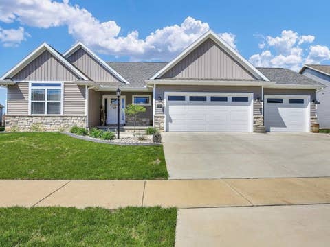 Photo of 1709 Littlefield Lane, Mahomet, IL 61853 (MLS # 12613640)