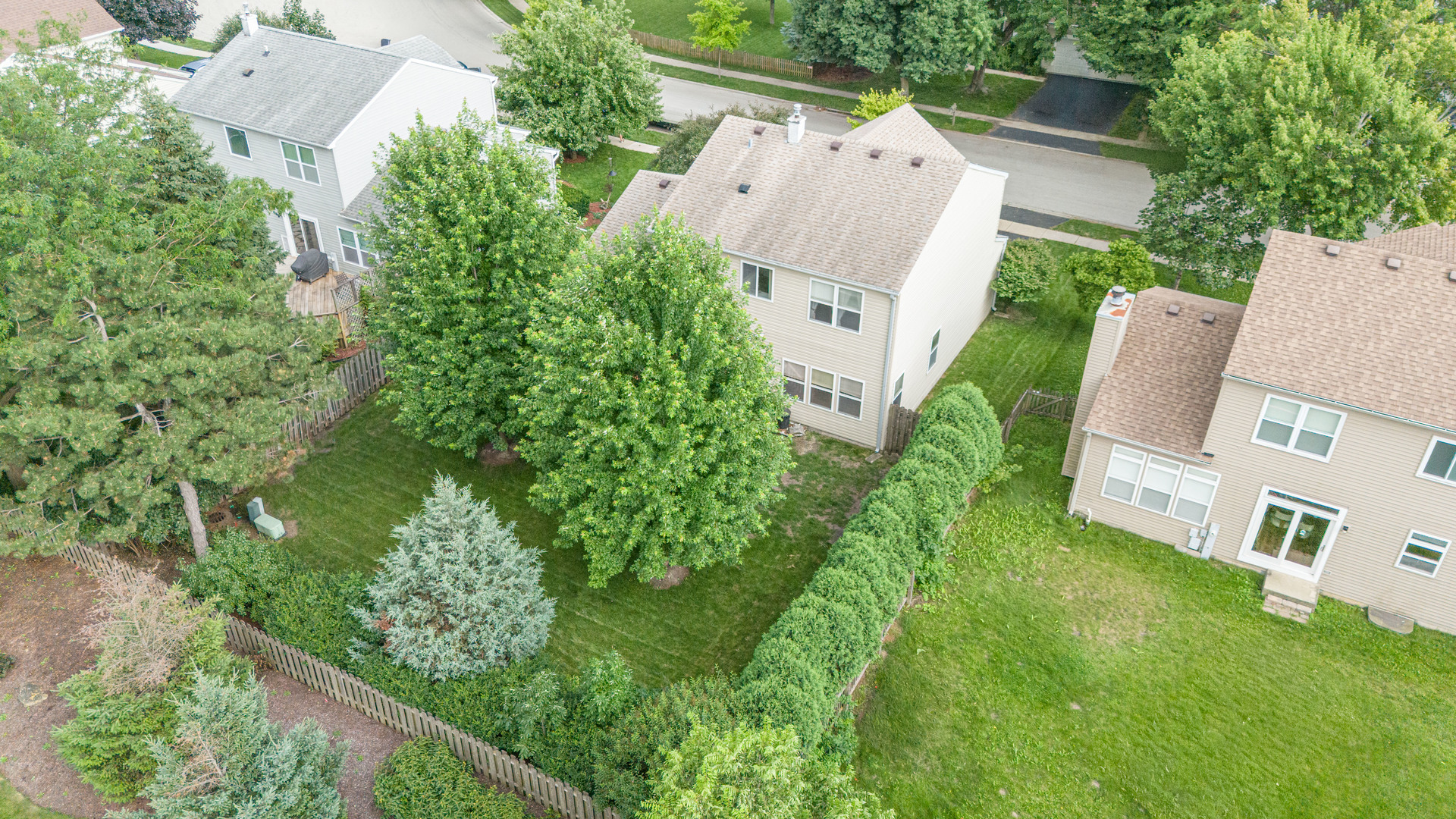 1944 Woodhaven Drive