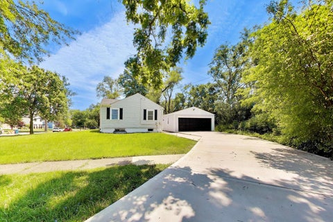 Tiny photo for Hinsdale, IL 60521 (MLS # 12668672)