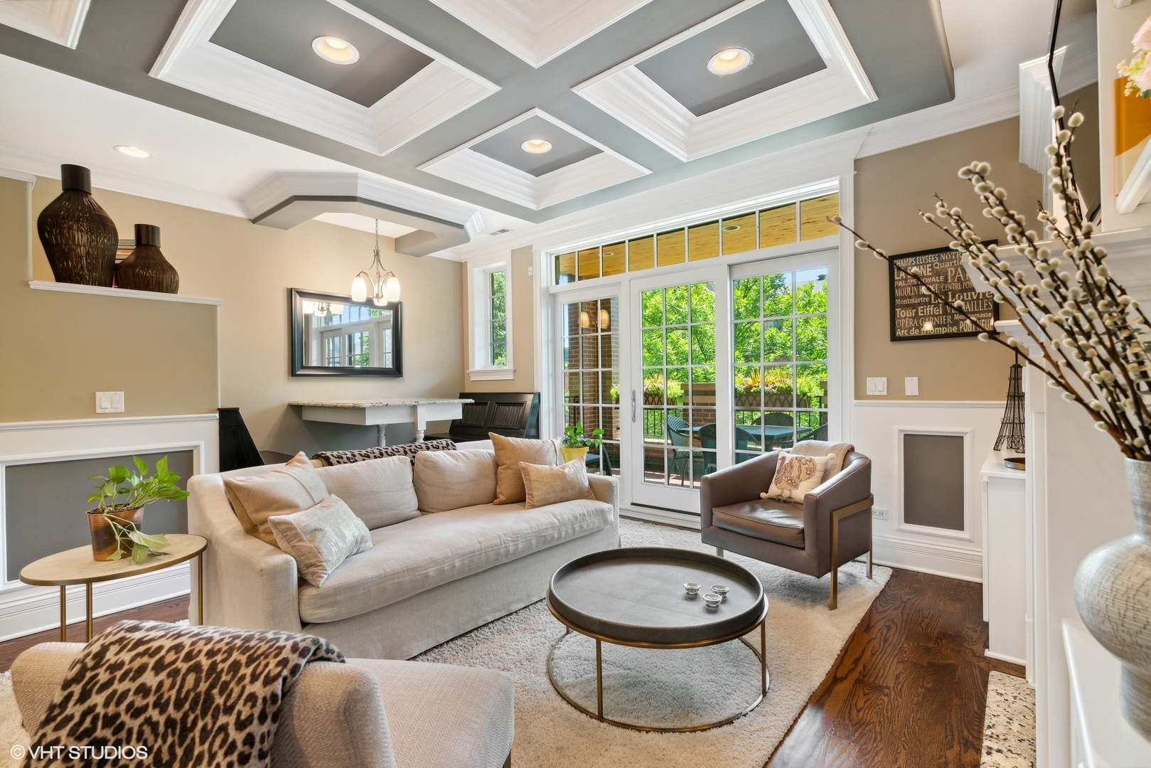 1022 W Diversey Parkway 2