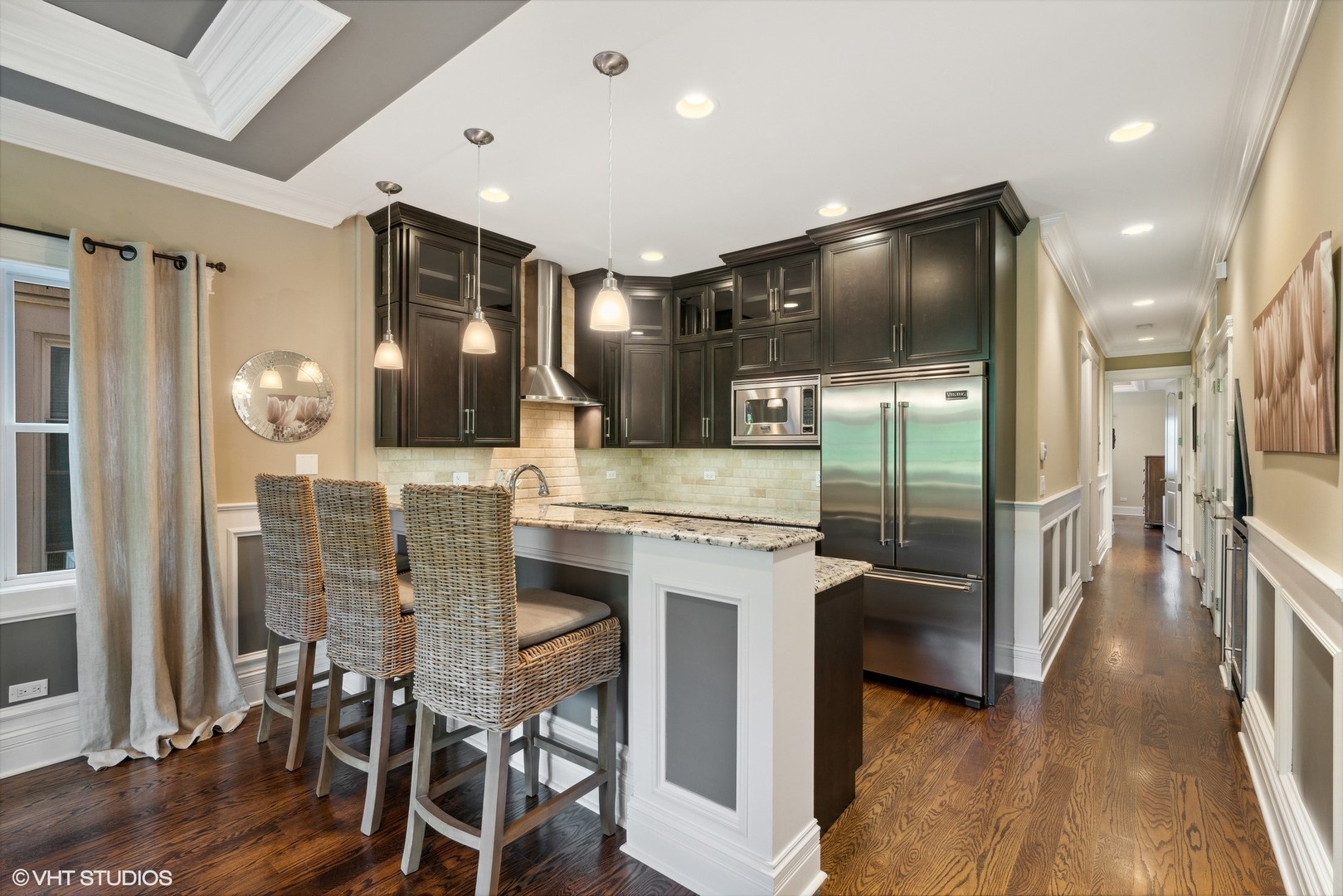 1022 W Diversey Parkway 2