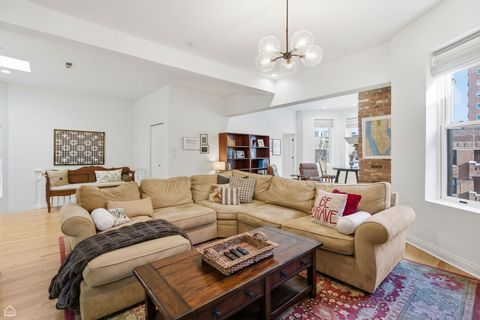 Tiny photo for 3810 N FREMONT Street #3, Chicago, IL 60613 (MLS # 12540687)