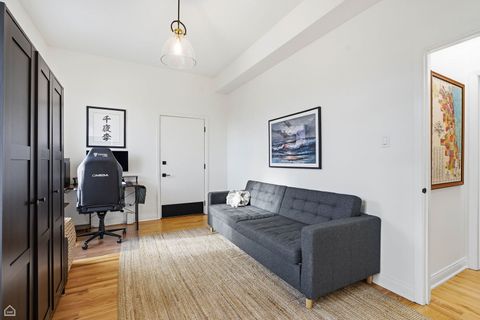 Tiny photo for 3810 N FREMONT Street #3, Chicago, IL 60613 (MLS # 12540687)