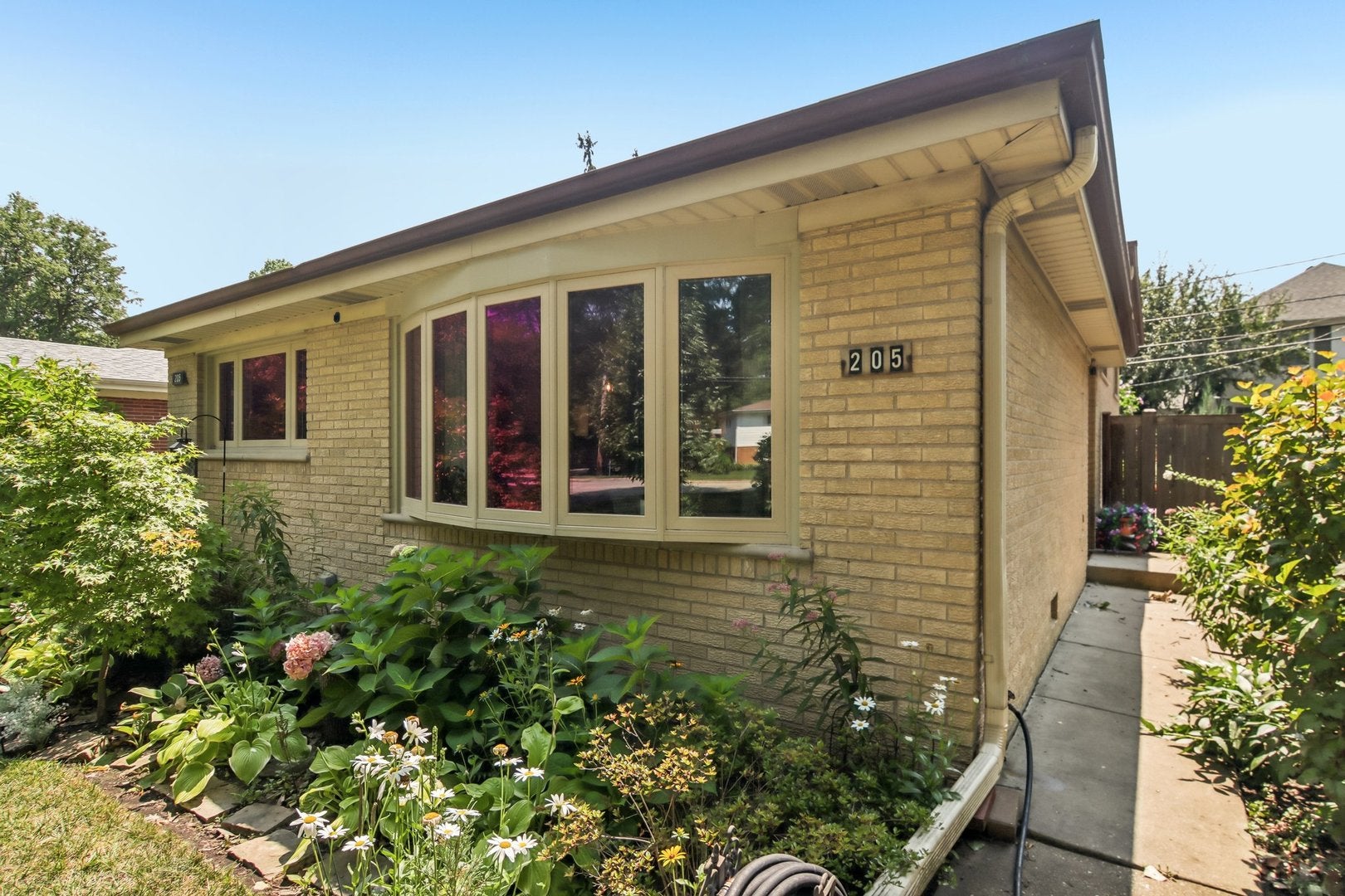 205 Glenview Road