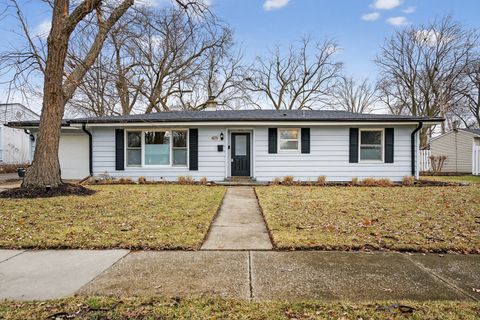 714 E Eisenhower Avenue Palatine IL 60074