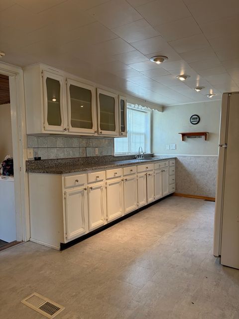 Tiny photo for 905 E North Street, Pontiac, IL 61764 (MLS # 12609789)