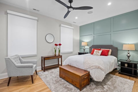 Tiny photo for 1024 Washington Boulevard #301, Oak Park, IL 60302 (MLS # 12674289)