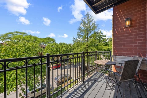 Tiny photo for 1024 Washington Boulevard #301, Oak Park, IL 60302 (MLS # 12674289)