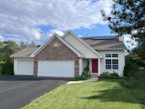 Photo of 10912 Dixon Pines Circle, Machesney Park, IL 61115 (MLS # 12476713)