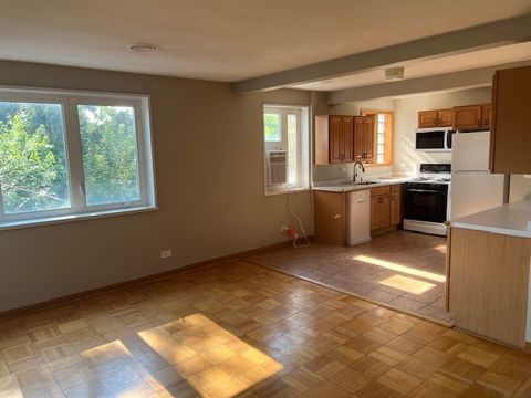 Tiny photo for 7210 Oak Avenue #3SW, River Forest, IL 60305 (MLS # 12434635)