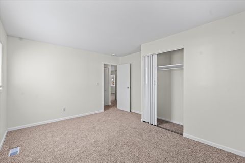 Tiny photo for 402 S Dodson Drive, Urbana, IL 61802 (MLS # 12551912)