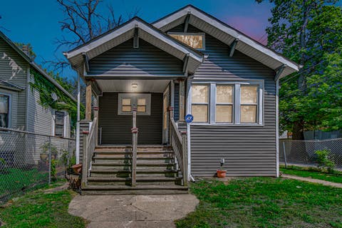 Photo of 10243 S Parnell Avenue, Chicago, IL 60628 (MLS # 12707808)