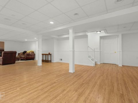 Tiny photo for 9S211 Graceland Street, Downers Grove, IL 60516 (MLS # 12517609)