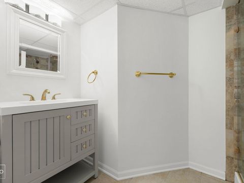 Tiny photo for 9S211 Graceland Street, Downers Grove, IL 60516 (MLS # 12517609)