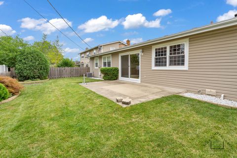 A home in Mount Prospect