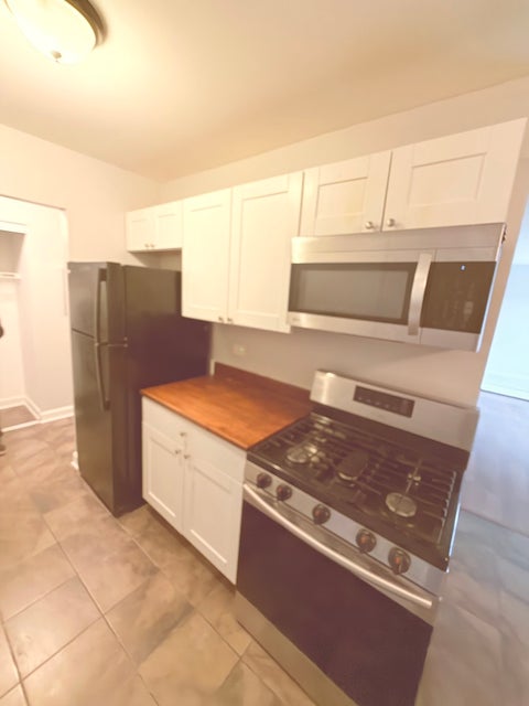 Tiny photo for 655 Deepwoods Drive #1J, Mundelein, IL 60060 (MLS # 12796778)