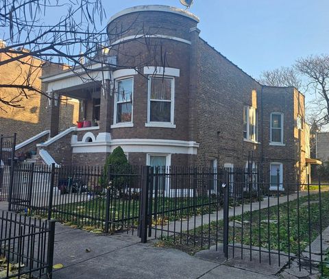 Photo of 1825 S Lawndale Avenue, Chicago, IL 60623 (MLS # 12526213)