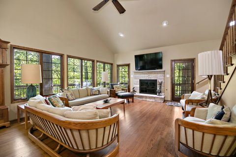 Tiny photo for 400 S Martin Street, Ashkum, IL 60911 (MLS # 12481814)