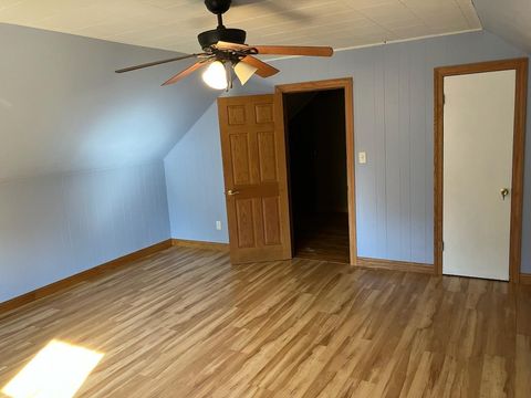 Tiny photo for 910 W 19th Street, Sterling, IL 60181 (MLS # 12460193)