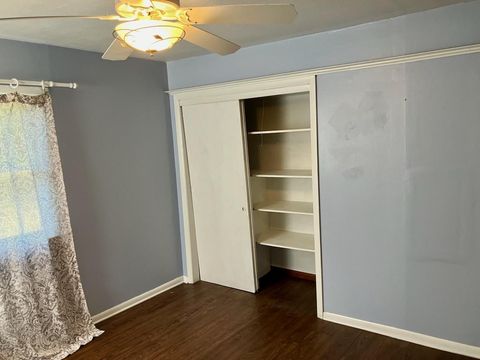 Tiny photo for 910 W 19th Street, Sterling, IL 60181 (MLS # 12460193)