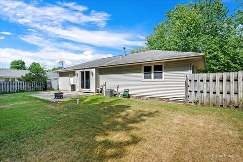Tiny photo for 8326 Mildred Road, Machesney Park, IL 61115 (MLS # 12712888)