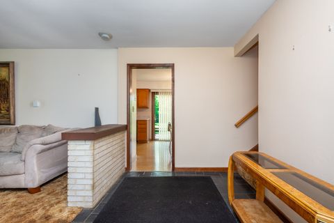 Tiny photo for 40581 N Sunset Drive, Antioch, IL 60002 (MLS # 12680657)